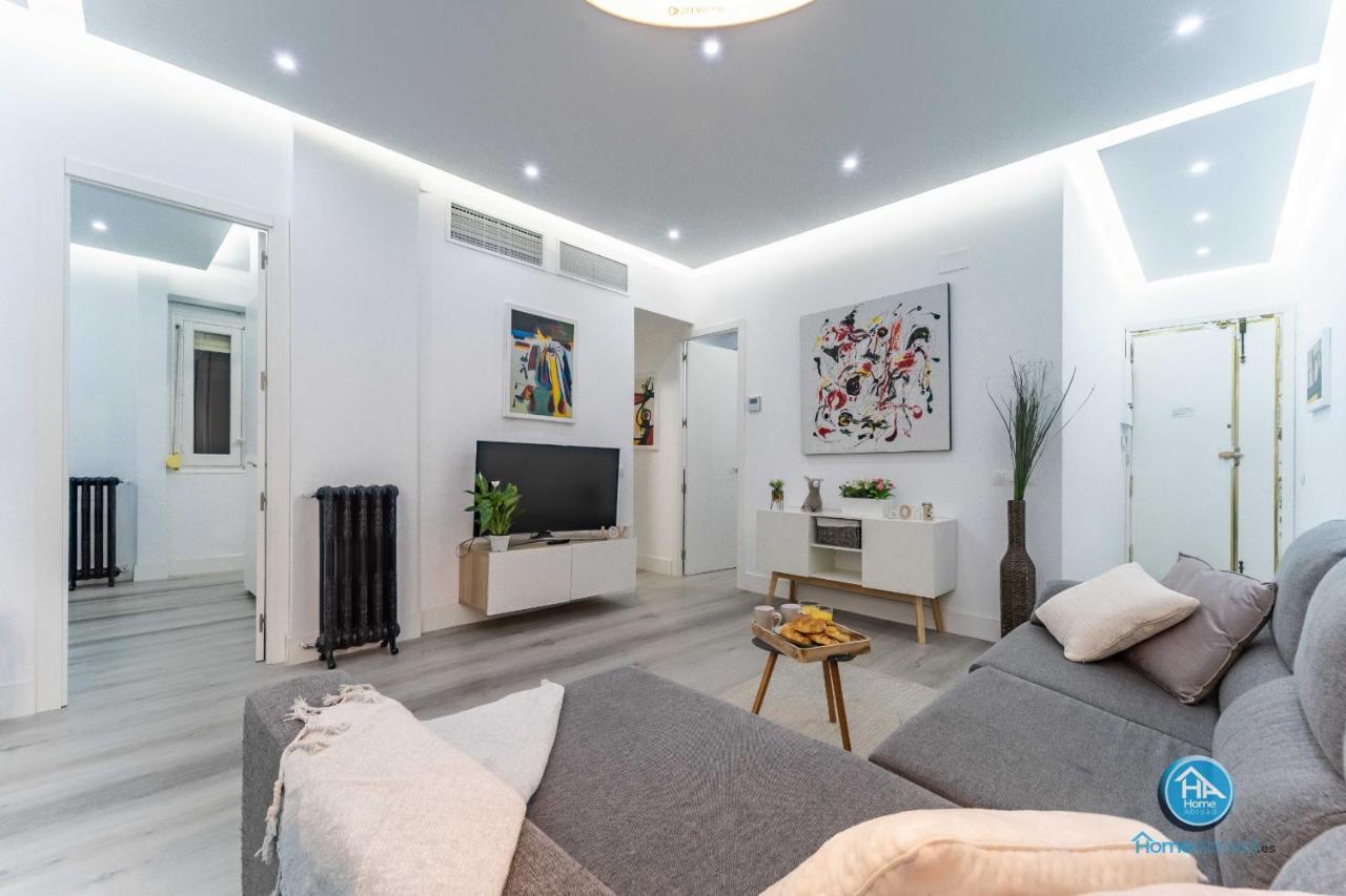Modern Boutique Stay In The Heart Of Madrid Exterior photo